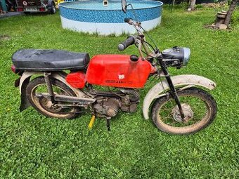 Jawa 23 Mustang bez TP, červený původní 8.