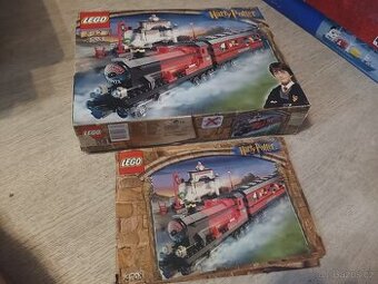 Lego Hogwarts Express {1st edition} 4708