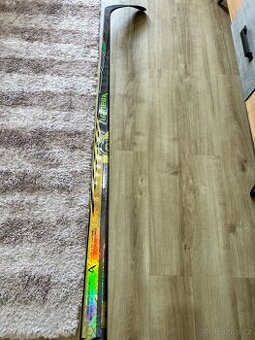 ✅ ĽAVÁ - BAUER BORON 5 PROTO-R - 77 F - P28 - 165 CM ✅