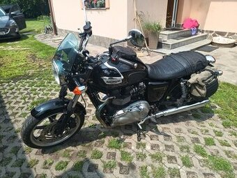 Triumph Bonneville T100 SE