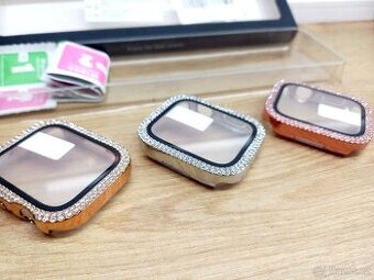 Třpytivá sklíčka na Apple watch 45mm
