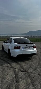 Bmw e90 330i N52b30a 200kw
