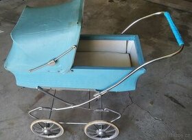 retro hluboký kočárek pro panenky - 1