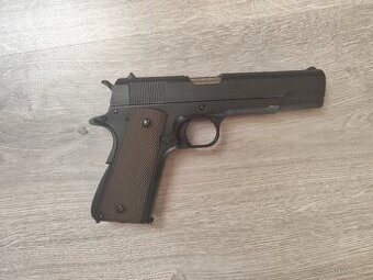 Colt 1911 blowback