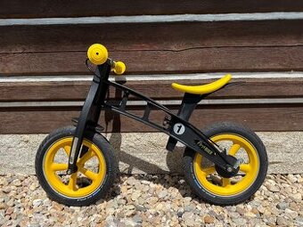 Dětské sportovní odrážedlo FirstBike + adaptér + přilba