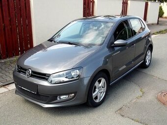 2013 Volkswagen Polo 1,2i Hatchback 5 dveří 1.MAJITEL