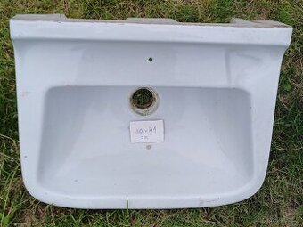Umyvadla a WC