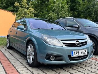 Opel Signum 2.2 Direct 16V 114kW