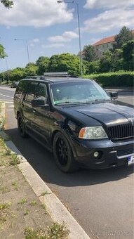 Lincoln Navigator