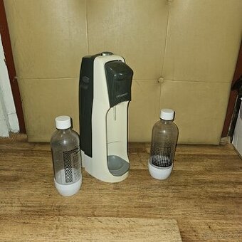 Sodastream s tlakovou lahví - 1