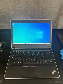 Lenovo menší notebook - 1