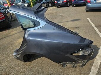 Tesla model S do 2016, zadní levý blatník