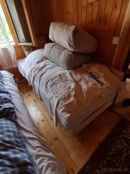 Dvě postele za odvoz - 1