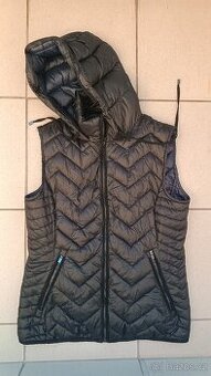 Vesta vel. M ( Zara)