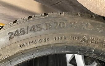 2ks zimní pneu 245/45R20 loňské 7,5mm 3000km