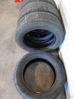 Pneu 215/60r17 celoroční