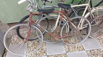 Retro kola k renovaci