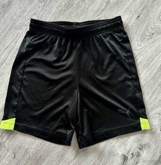 Prodám dětské kraťasy PUMA vel.152