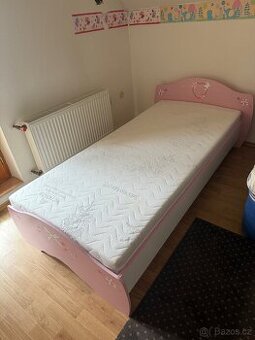 Dětská postel