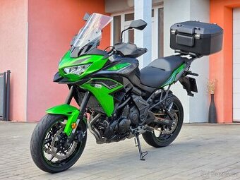 Kawasaki Versys 650, původ ČR, kufr, servisní knížka