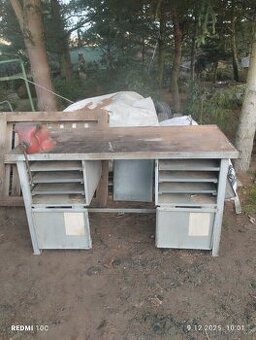 Starší ponk a svěrák YORK 150