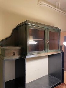 Dřevěná skříňka , tm zelená