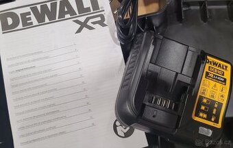 Nabíječka DeWalt DCB107 10,8V-18V
