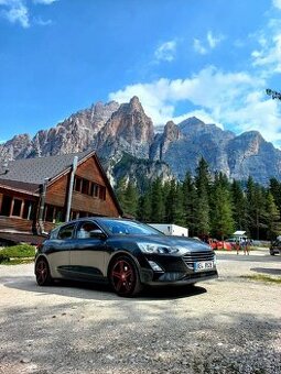 Ford Focus 1.0 EB 2019 perfektní stav