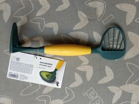 Kráječ / vykrajovač na avokádo