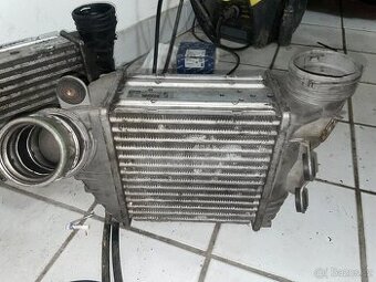 Škoda Octavia 1 intercooler 1J0 145 803 M