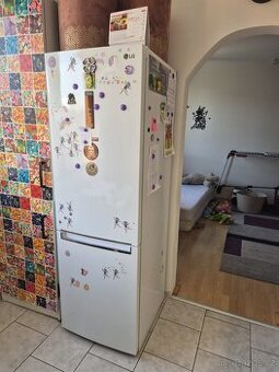 LG Thing NO FROST 180 cm , 1 ROK POUŽÍVANÁ