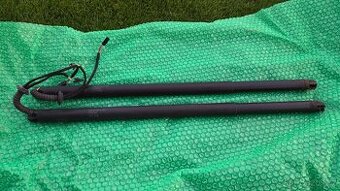 Elektricke vzpery Škoda Octavia