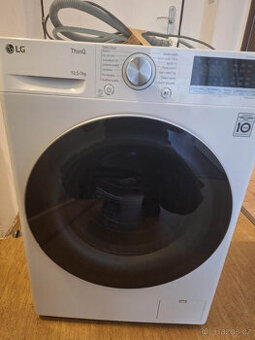 Pračka se sušičkou LG F4DV710H1E parní