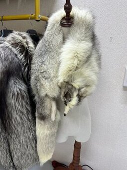 Přírodní liščí kůže