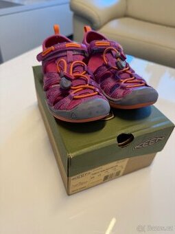 Dětské sportovní sandály Keen, velikost 30