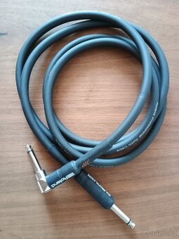 Propojovací kytarový kabel Roland (Jack 6,3 mm) – 1,5 m