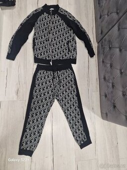 Dior teplákovka - 1