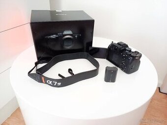 Bezzrcadlovku SONY Alpha A7 IV tělo