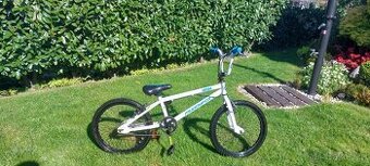 Dětské BMX Muddyfox Atom 20"