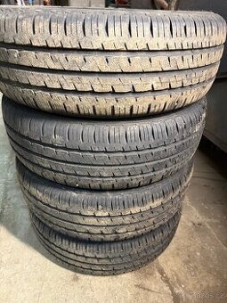 205/65 R16C 107/105T