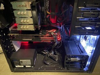 Starý herní PC původem z CZC i5, GTX1070ti, 16GB RAM...