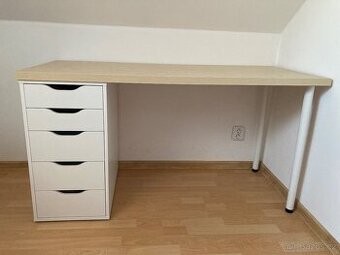 Psací stůl IKEA