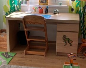 Psací stůl IKEA Malm