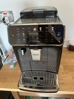 Philips Series 5500 LatteGo EP5549/70