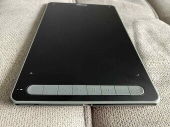 Grafický tablet (ještě rok v záruce