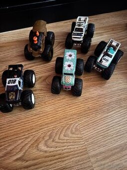 Monster truck