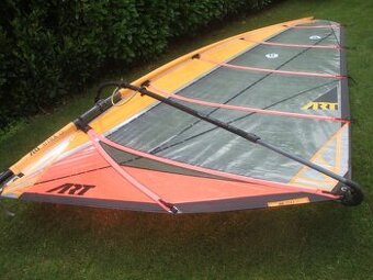 Kompletní windsurfing Fanatic s 3 plachtama