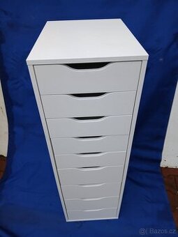 Regál Ikea