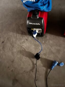 Honda eu 20i + originál kryt Honda