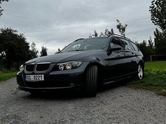 BMW E90 320i, kombi